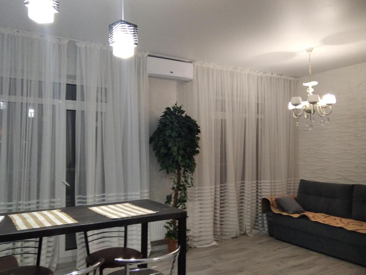Korfu Next To The Beach And Sea Apartment โอเดสซา ภายนอก รูปภาพ
